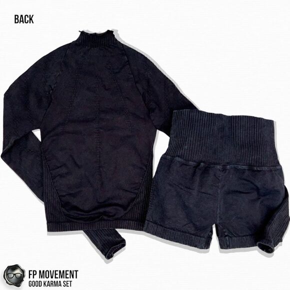 FP MOVEMENT GOOD KAMRA SET HIGH-NECK LAYER + RUNNING SHORTS IN WASHED BLACK XS/S - Picture 12 of 15